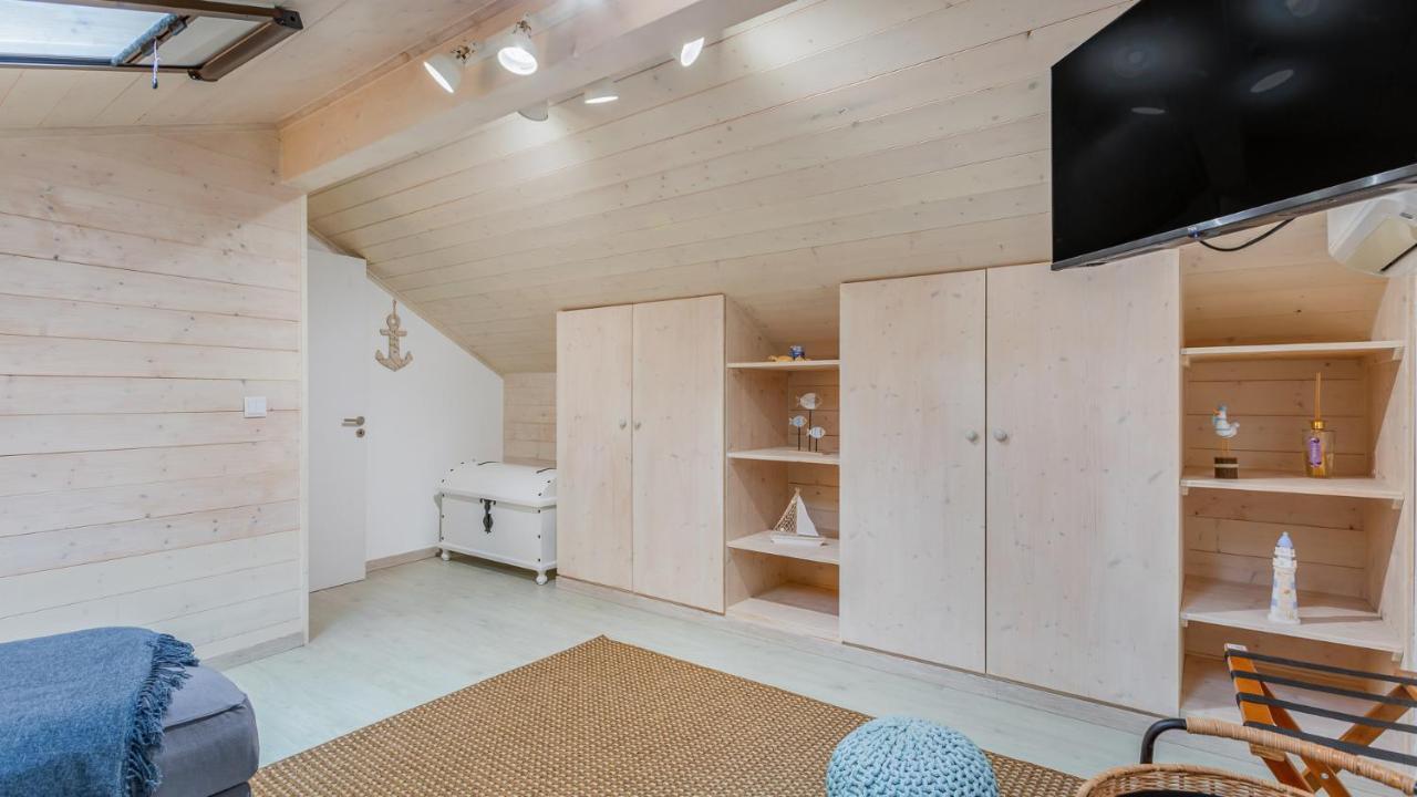 Glamorous 1 Bdr Duplex Apartment By Lovelystay 塔维拉 外观 照片